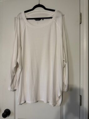 Soulgani Active Women's White Long-Sleeve Scoop Neck Top Size 4X